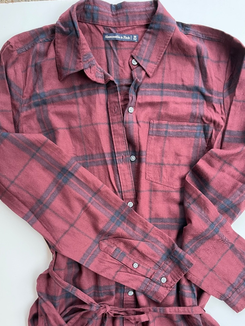 Abercrombie & Fitch burgundy and black plaid long-sleeve shirt dress sz Medium